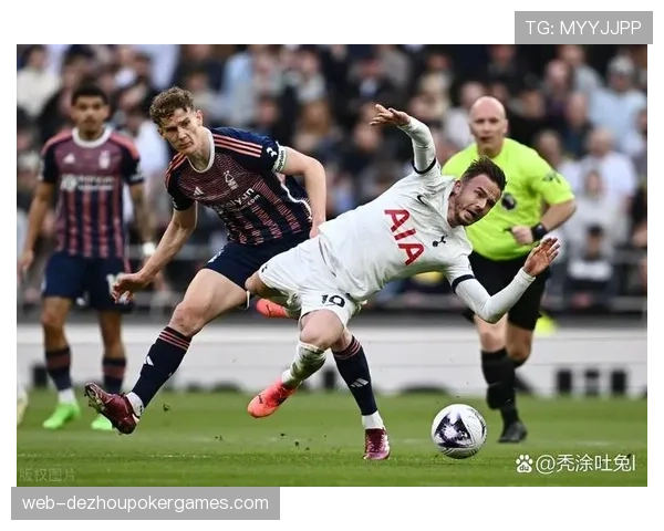 英超第32轮：利物浦3-2绝杀维拉，迪亚斯补时阶段内切射门定胜局