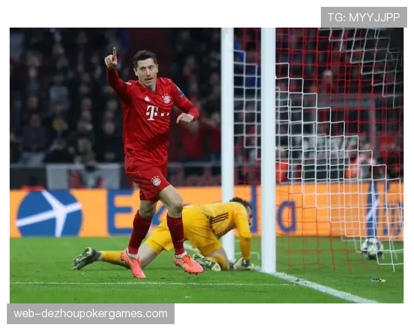 拜仁夺冠之战：穆西亚拉助攻格雷罗破门，凯恩替补登场